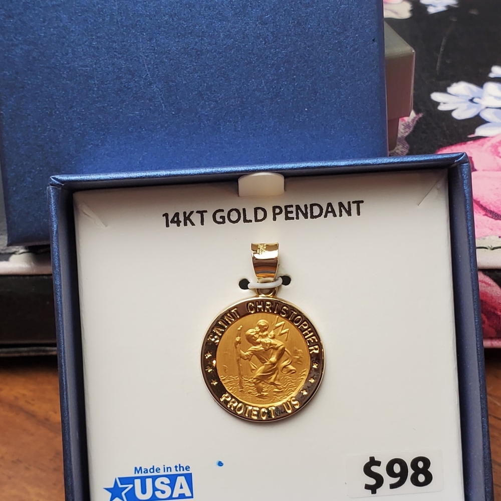 14 karat Gold Saint  Christopher Medal Pendant